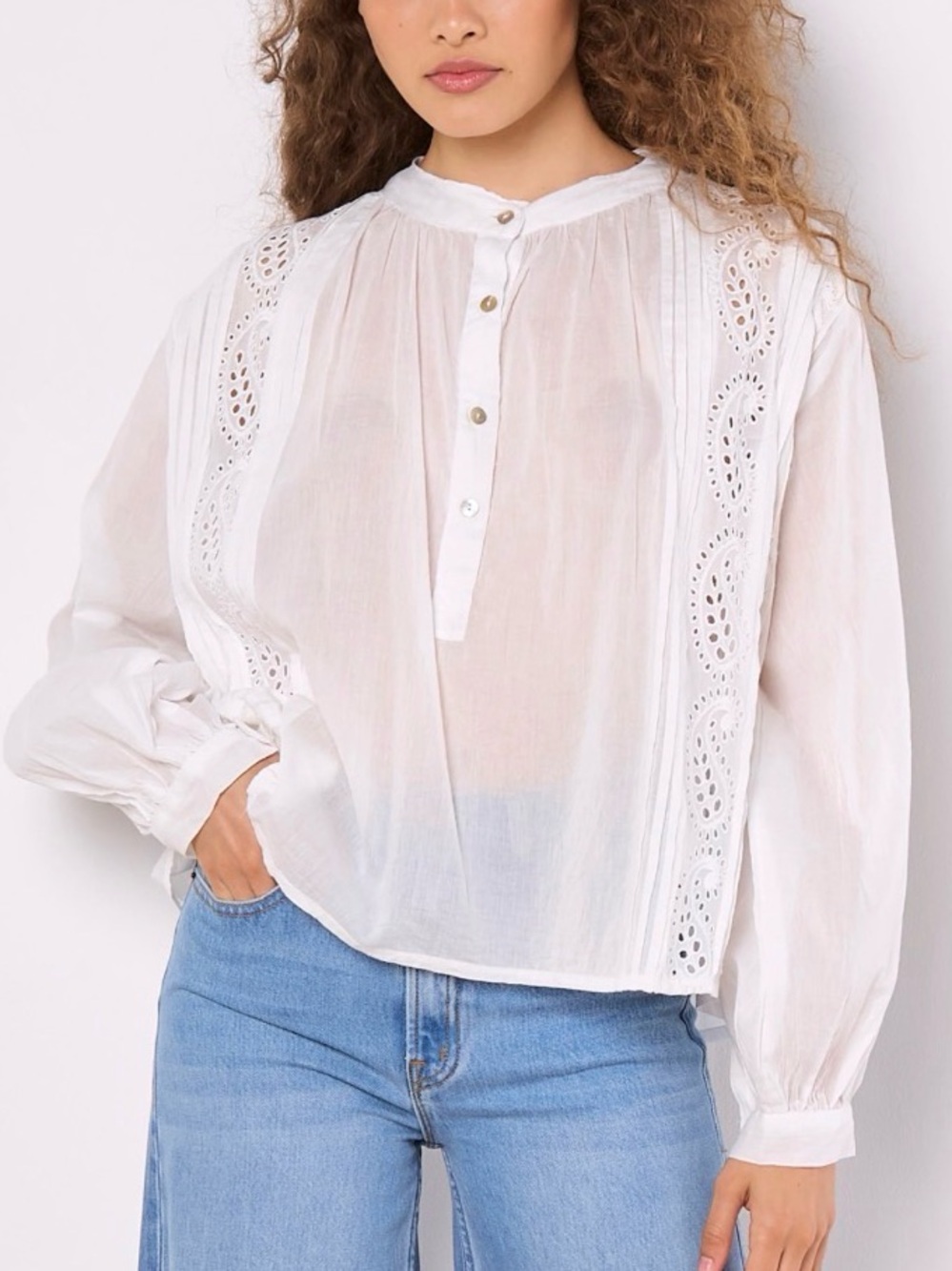 APRICOT White Eyelet Pintuck Peasant Blouse Broderie Anglaise M NWT